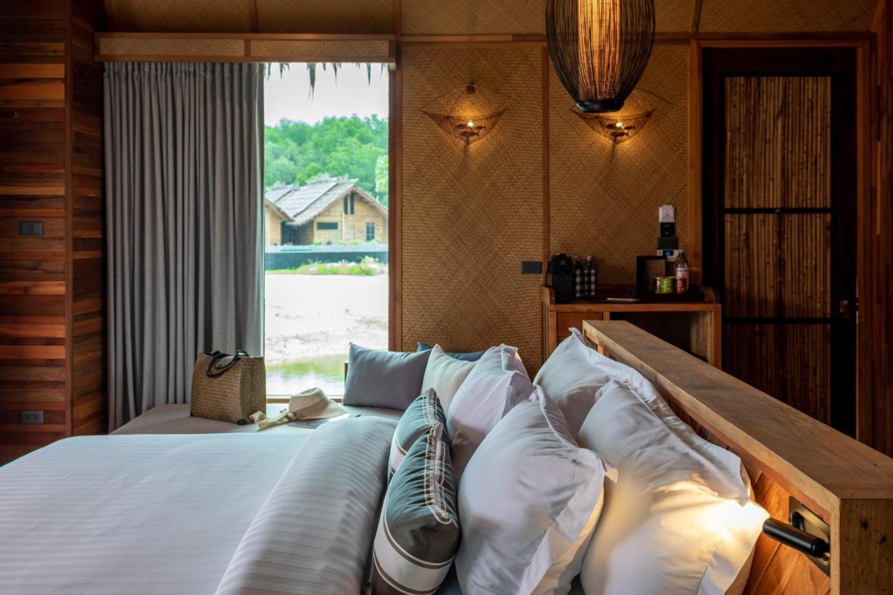 Premium Water Villa- Free Schedule Shuttle to Ao Nang Beach/ Railay Beach,1076653996:JPEG