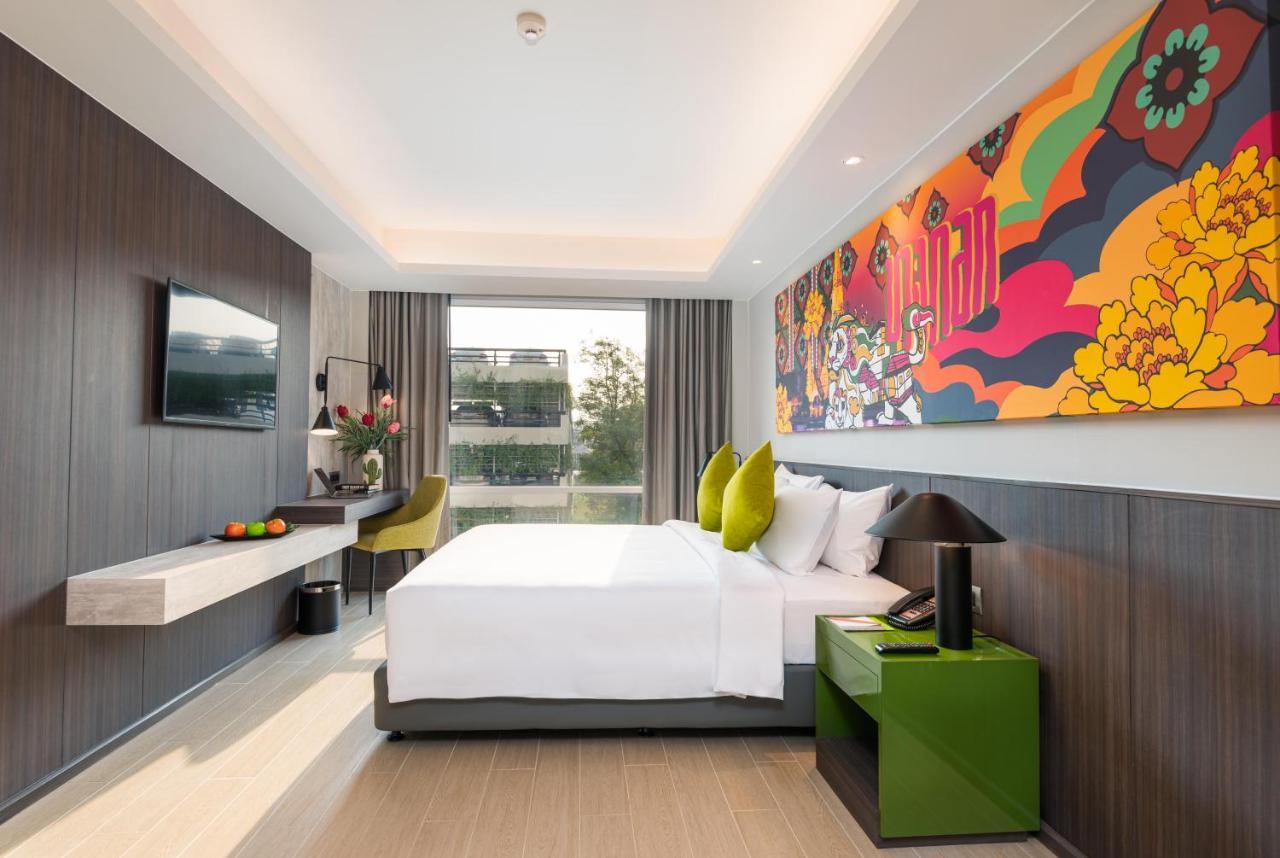 Superior Room Garden View King Room
