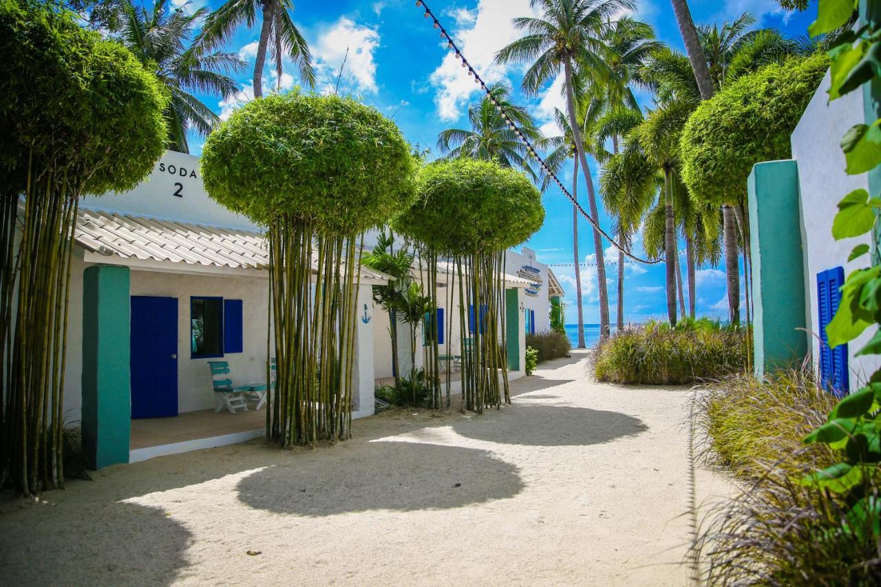 Deluxe Beachside Cottage