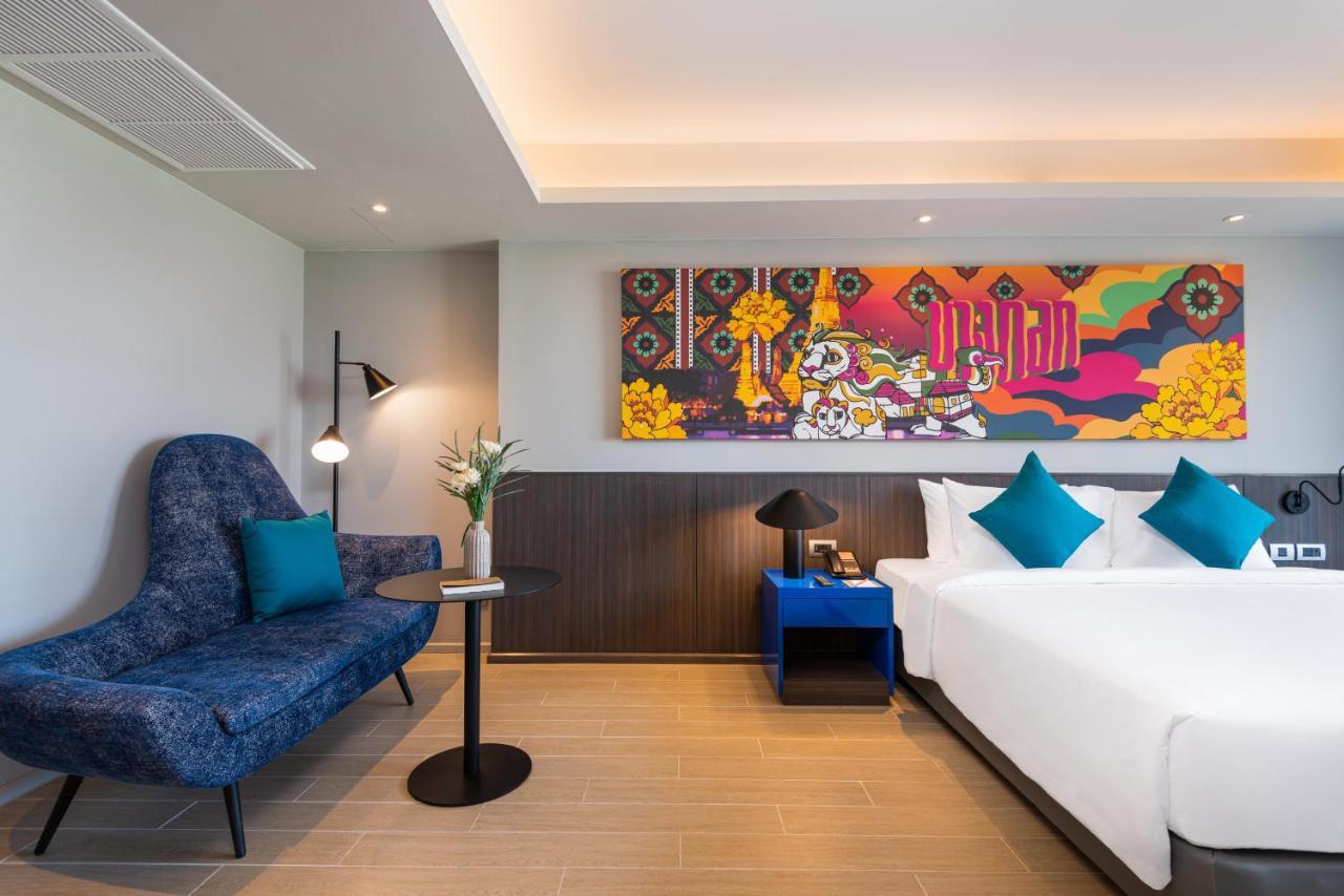 Grand Deluxe City View King Room