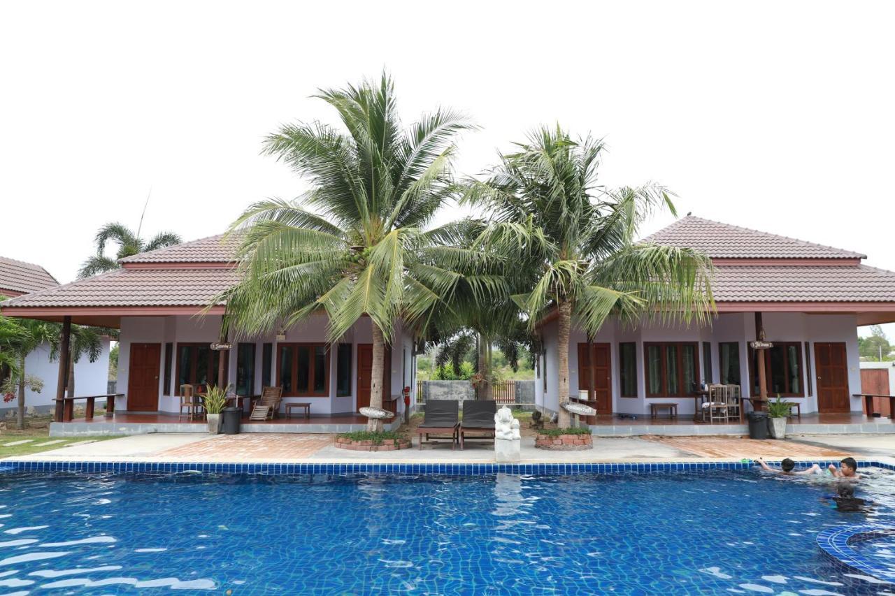 Two-Bedroom Holiday Home