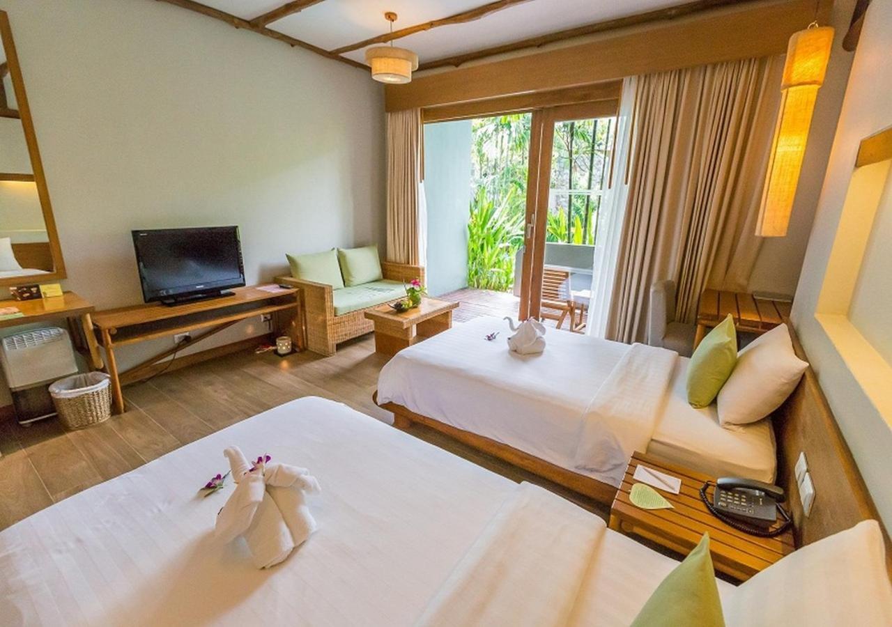 Chambre Lits Jumeaux Deluxe avec Accès à la Piscine