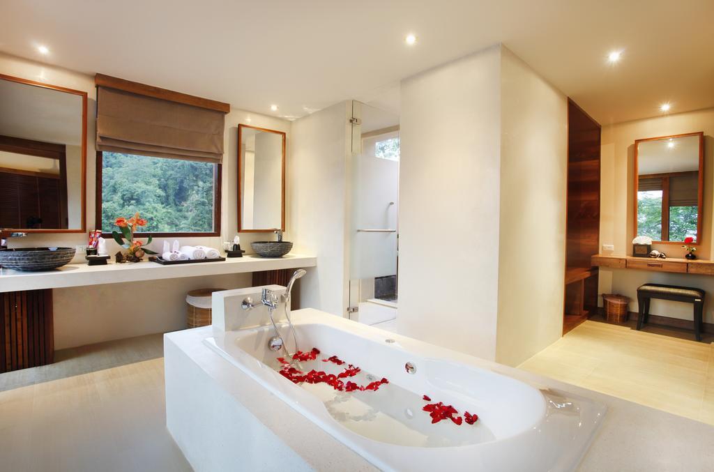 Pool Villa with Ocean View