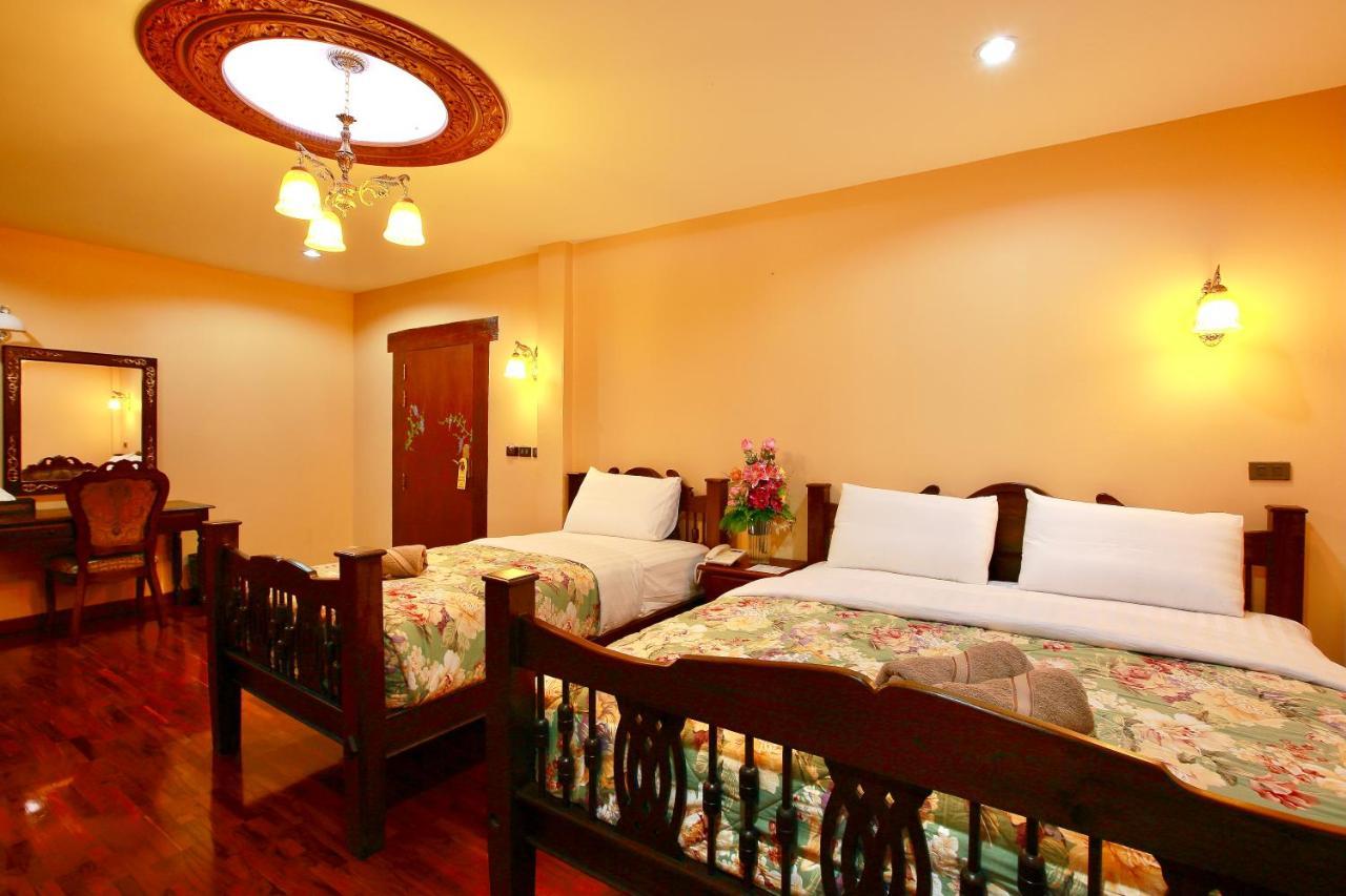 Royal Family Room