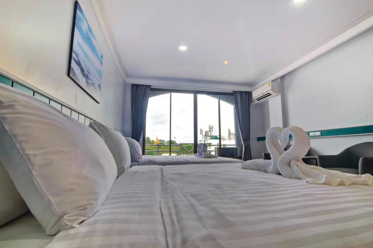 Premium Quadruple Room
