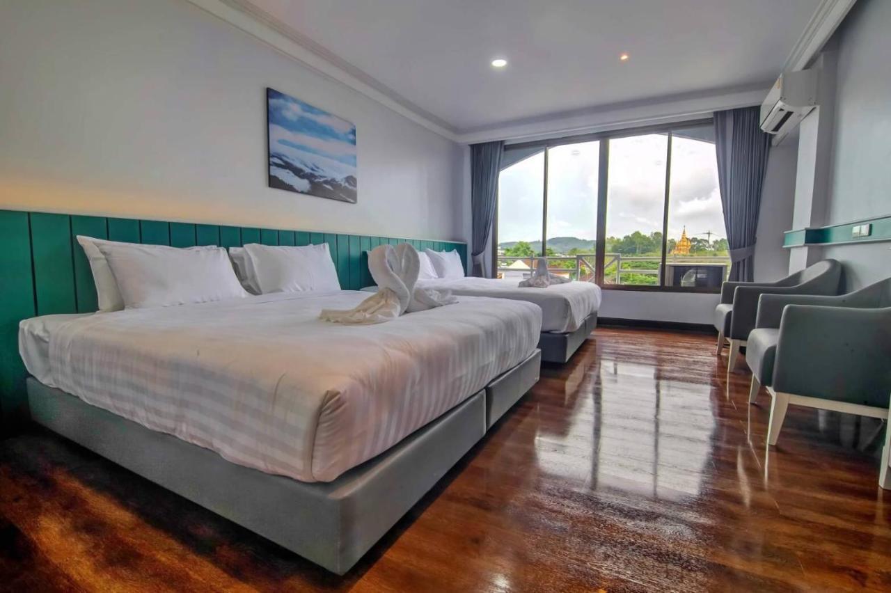 Premium Quadruple Room
