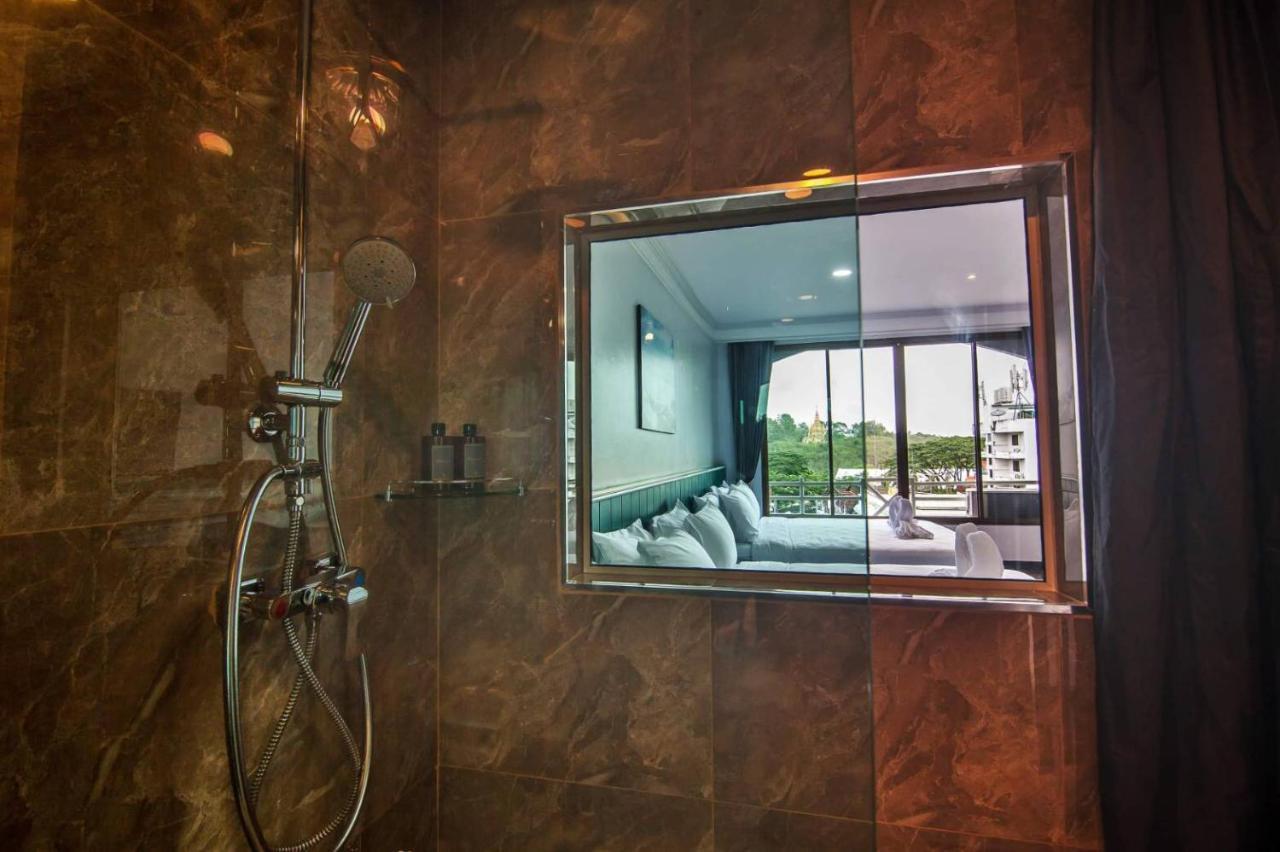 Premium Quadruple Room