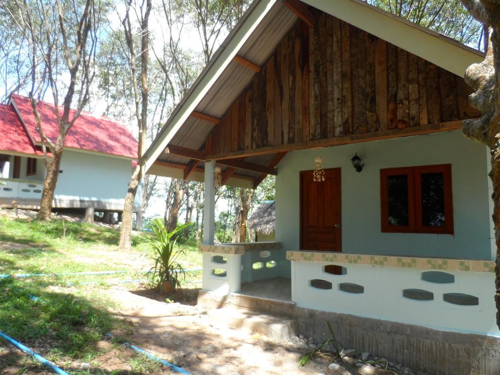 Superior Room with Garden view & Air conditioned