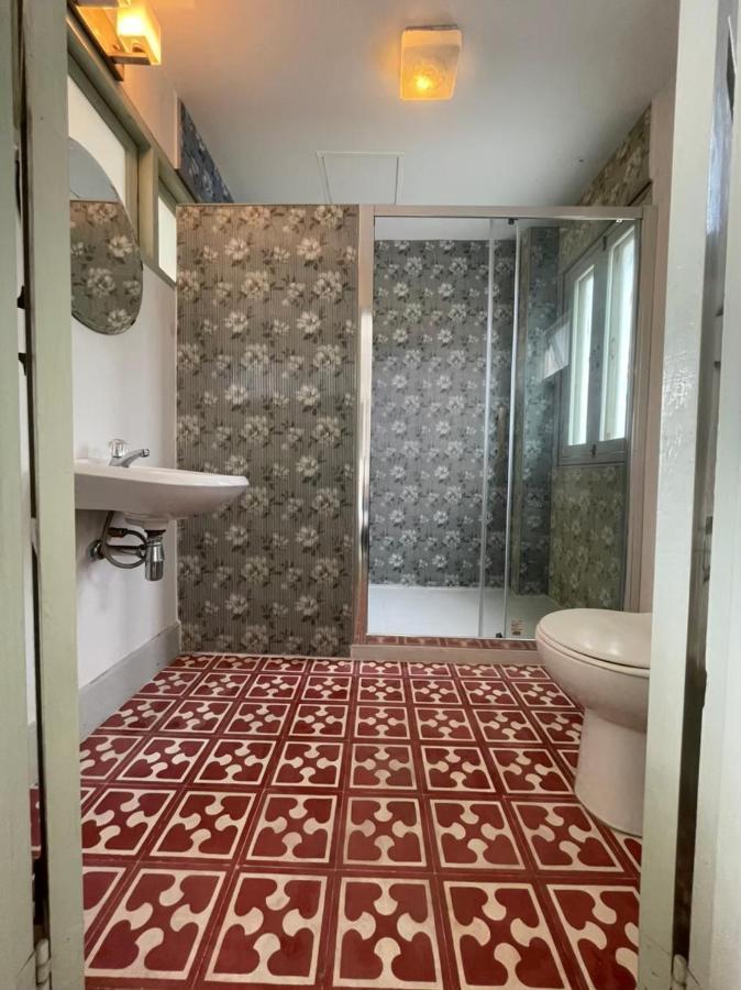 Deluxe King Room Sunroom