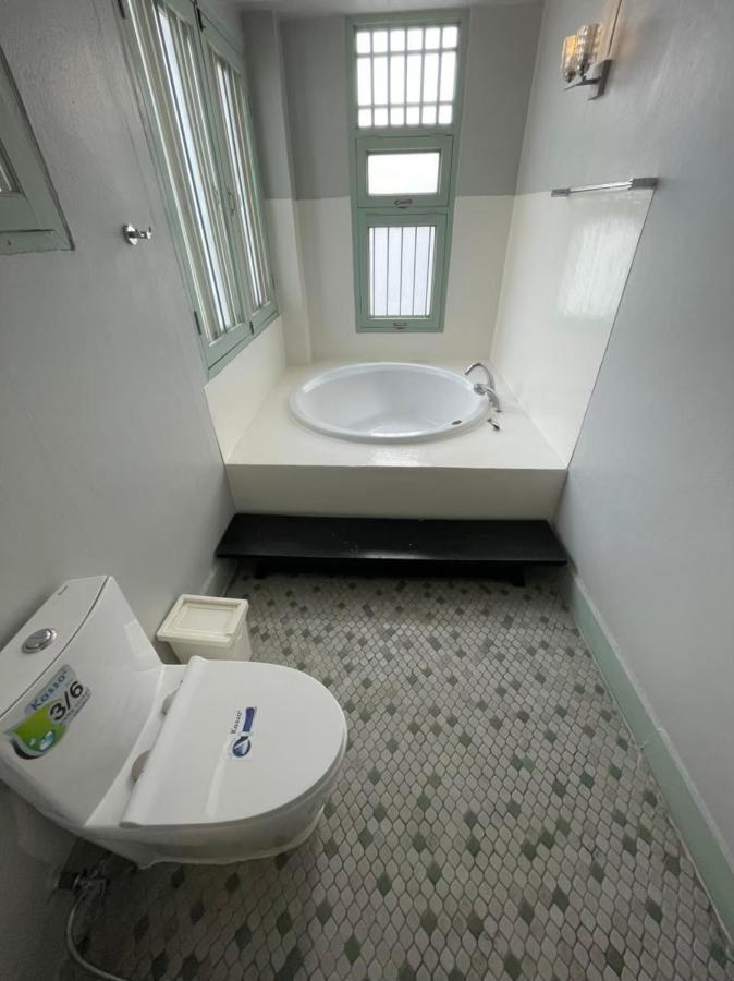 Grand Deluxe Mountain View Room Balcony & Bathtub