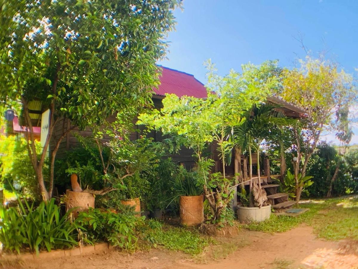 Bungalow - Water Front
