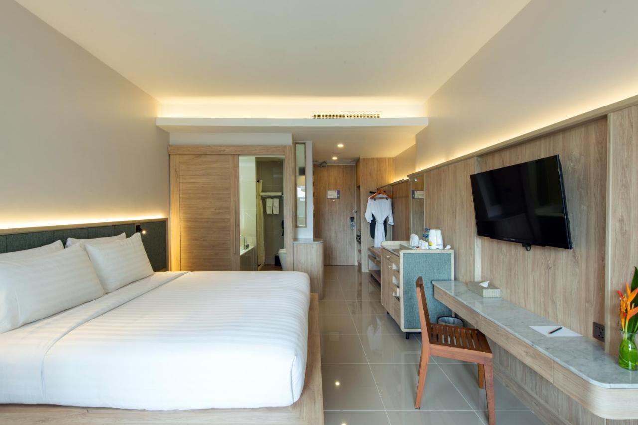 Leisure Pool View Room