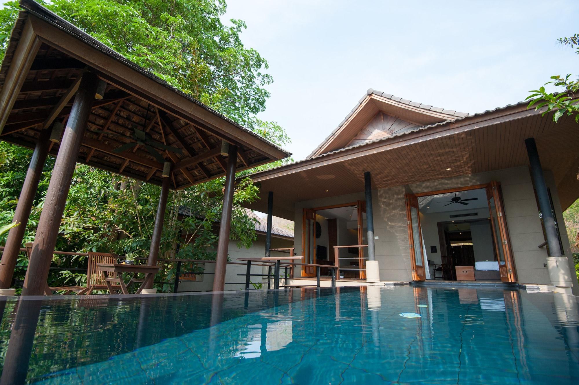 One-Bedroom Deluxe Pool Villa