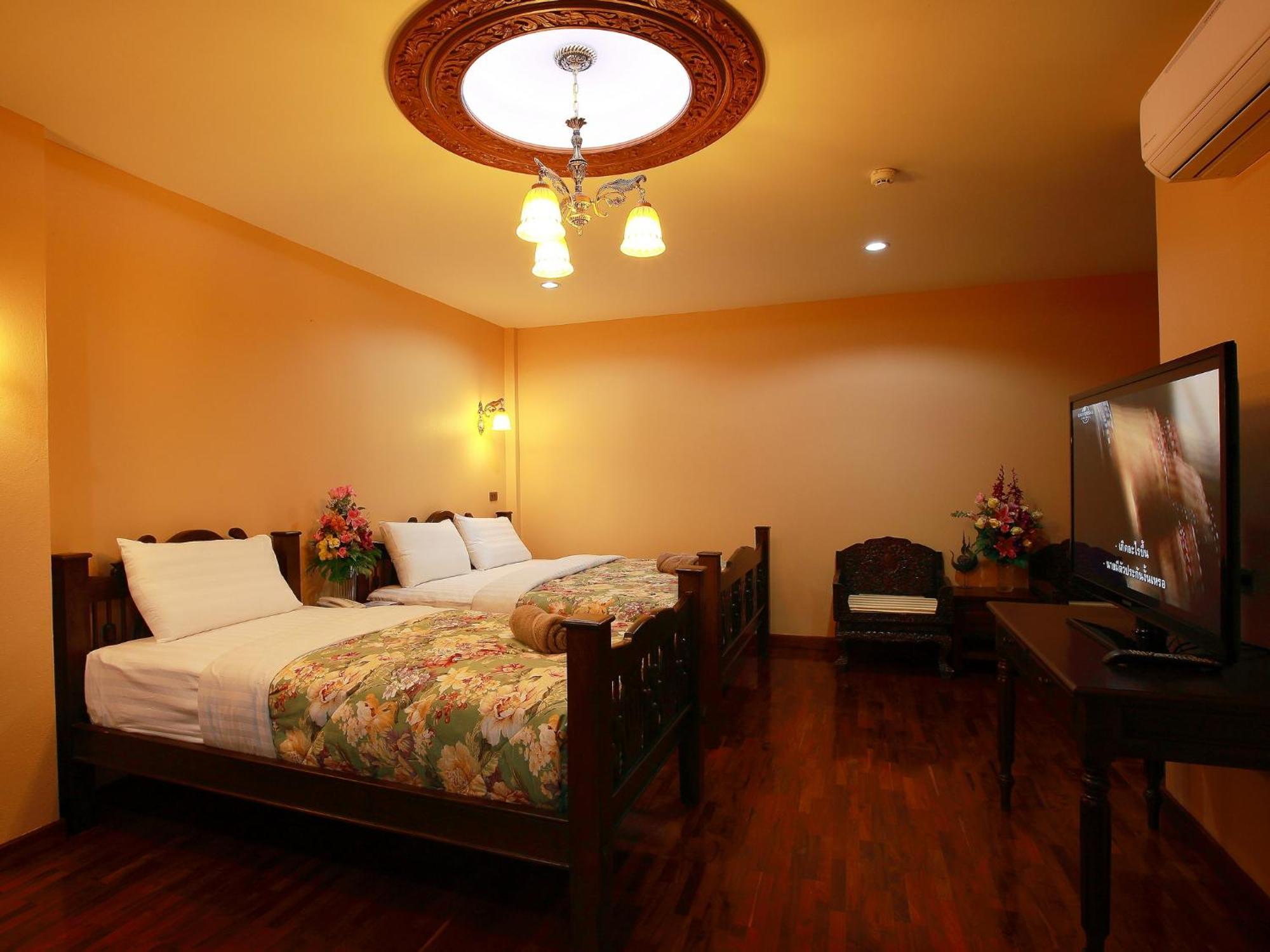 Royal Family Room