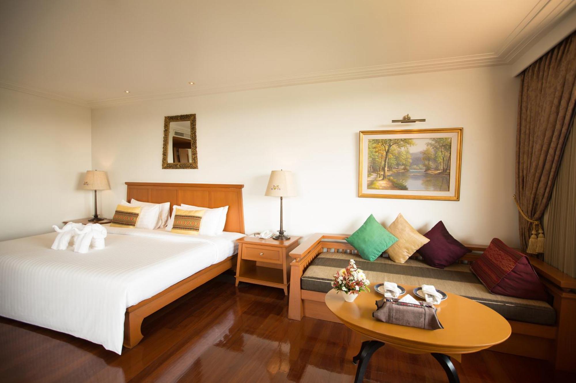 Balcony River View Suite