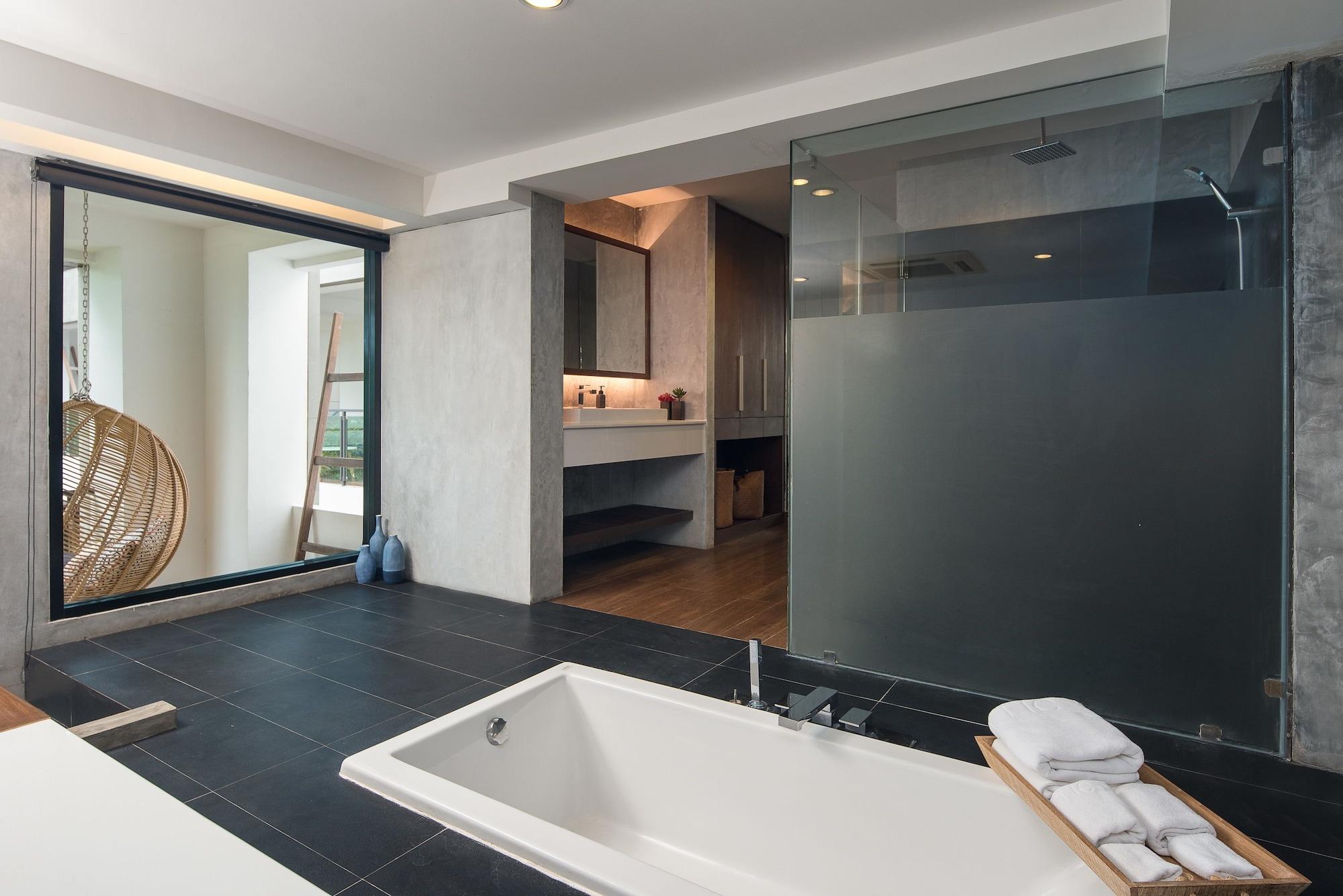 Grand Deluxe Zimmer mit Poolblick