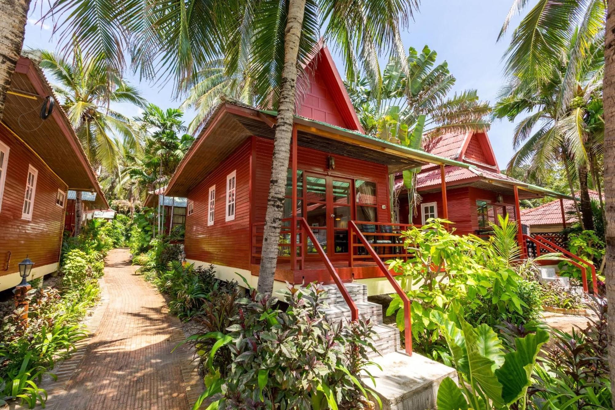 Deluxe Bungalow Garden View