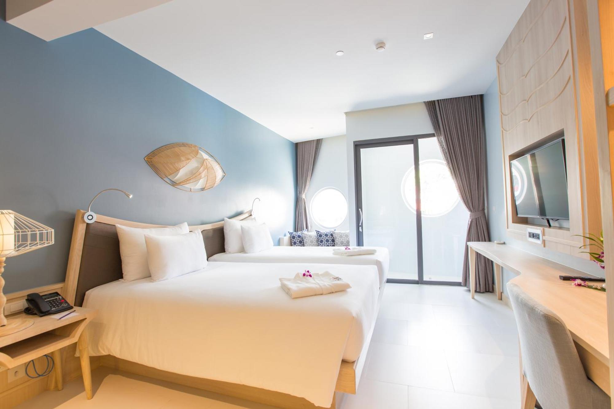 Deluxe Double or Twin Room,1215695281:JPEG