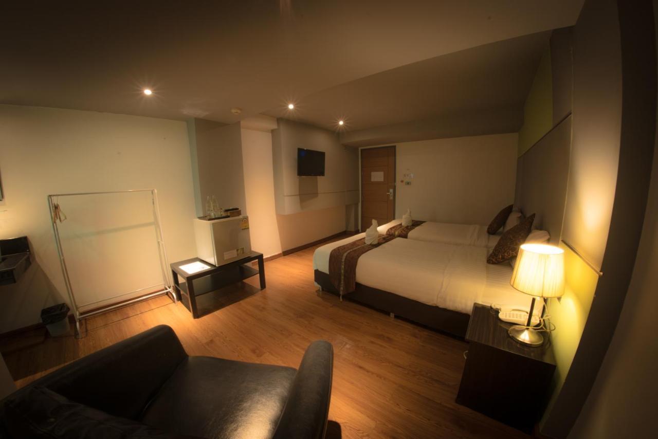 Large Twin Room