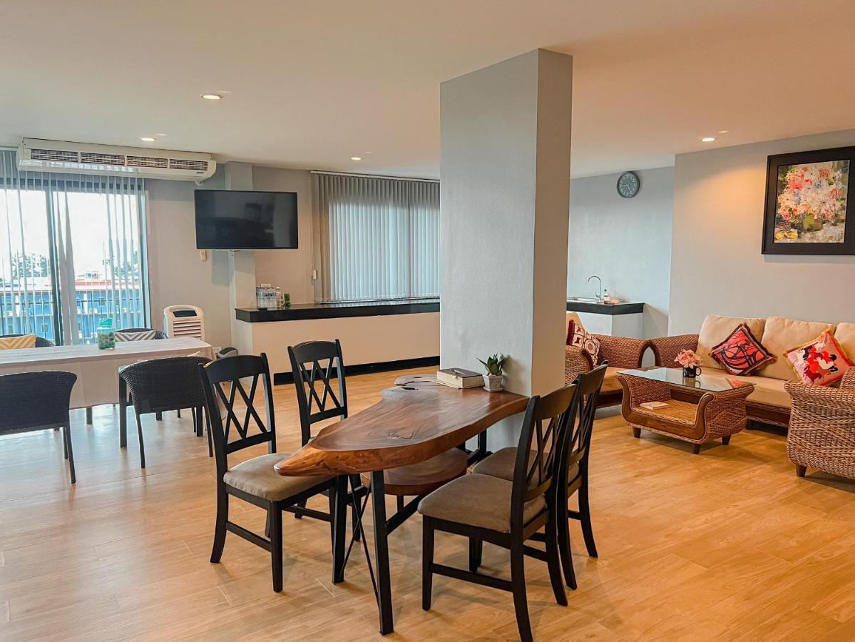 Penthouse Apartment