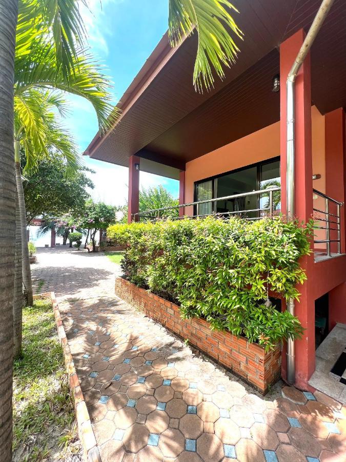 Superior Double Room with Balcony next to the beach