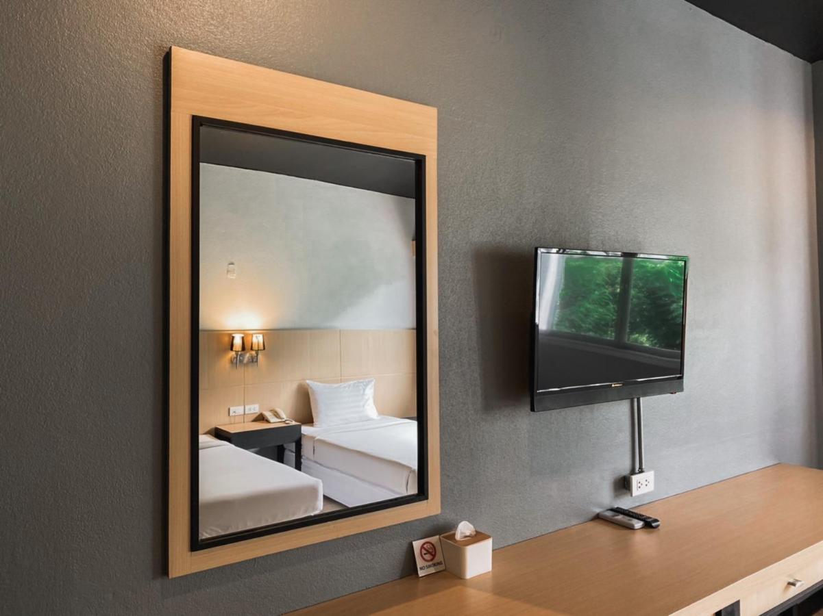 Standard Twin Room,1256891131:JPEG