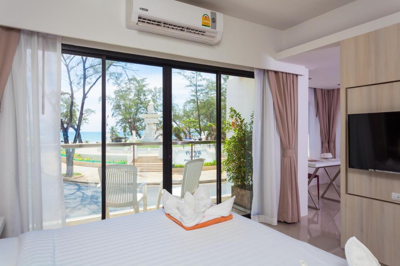 Coral Junior Suite