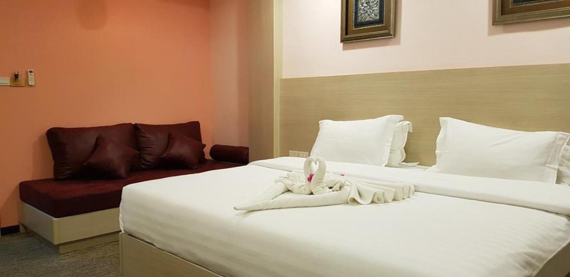 Deluxe Double or Twin Room,1274276743:JPEG
