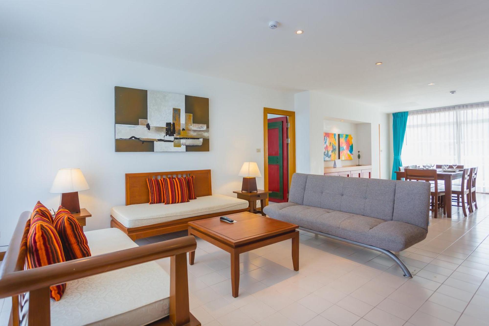Two-Bedroom Suite Sea View