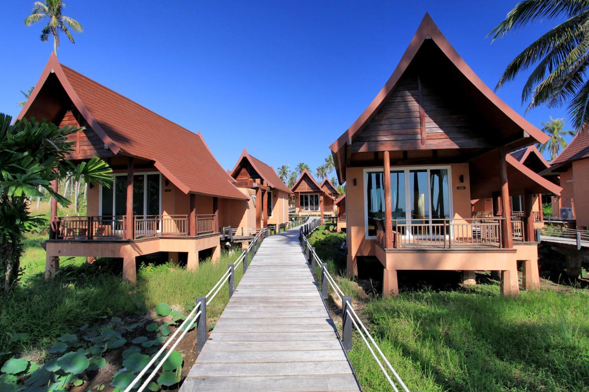 Deluxe Bungalow