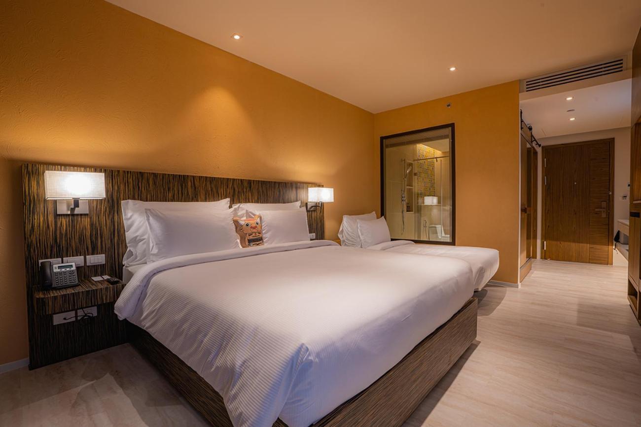 Deluxe Premium Room