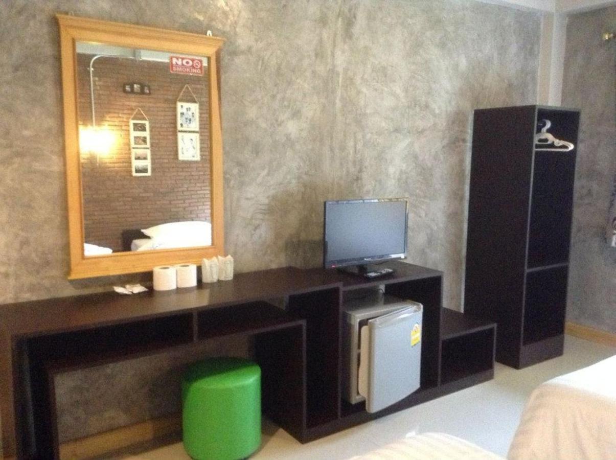 Superior Double or Twin Hip Room Style,1292155996:JPEG