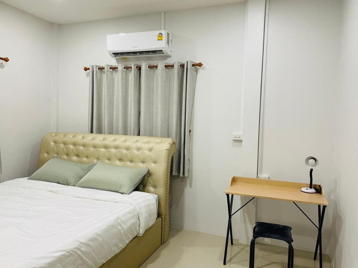 Double Room with Private External Bathroom