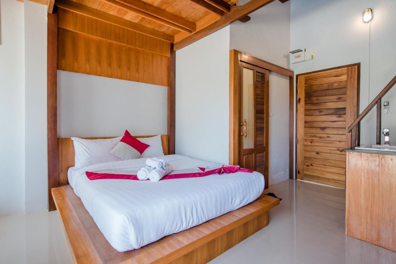 Large Twin Room