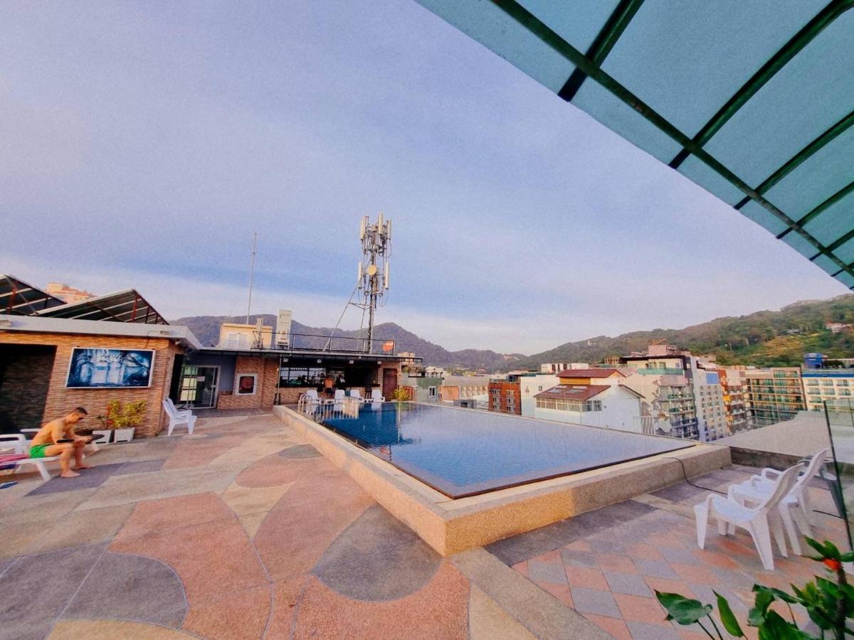 King Room with Pool View