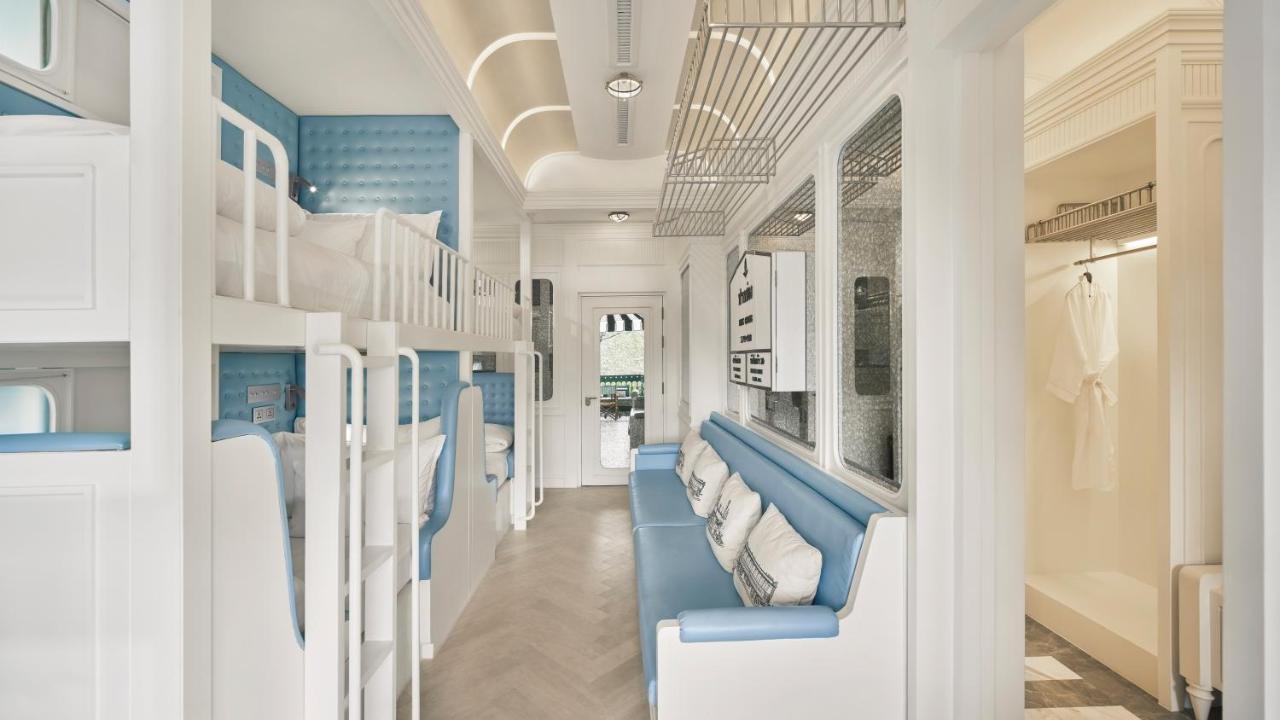 Premium Pool Bunk Bed Room