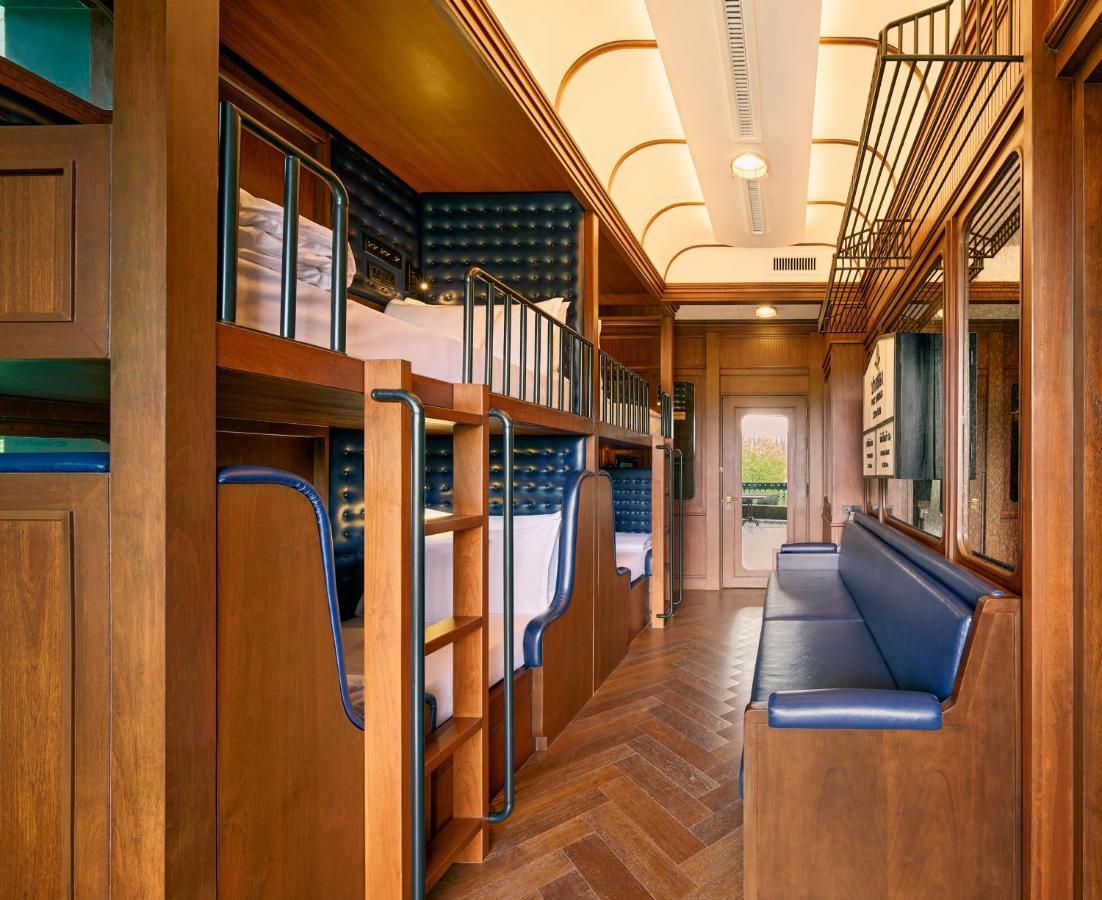 Bunk Beds Premium Lake View