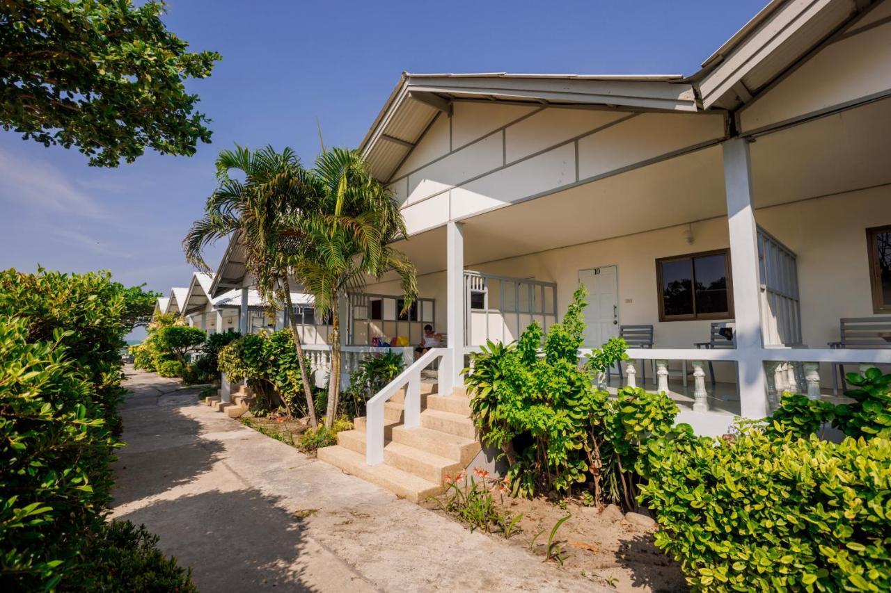 Deluxe Bungalow