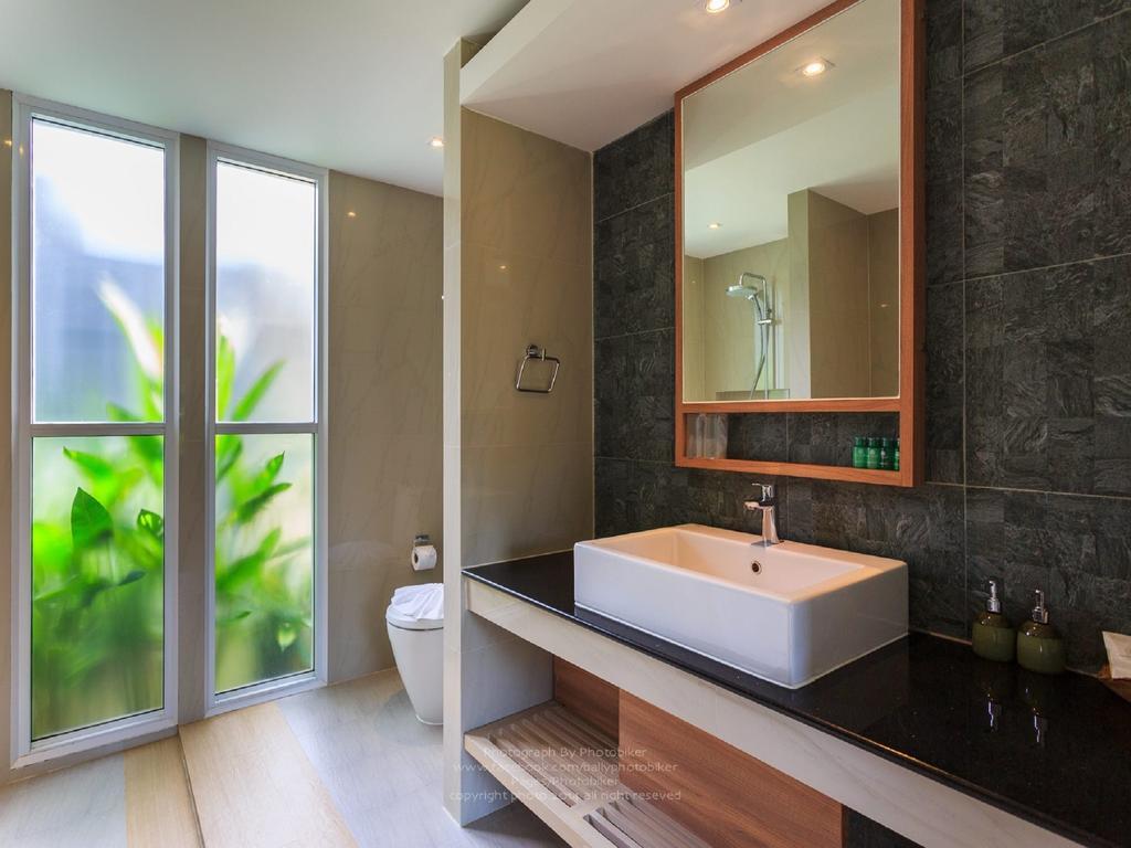 One-Bedroom Villa with Pool view