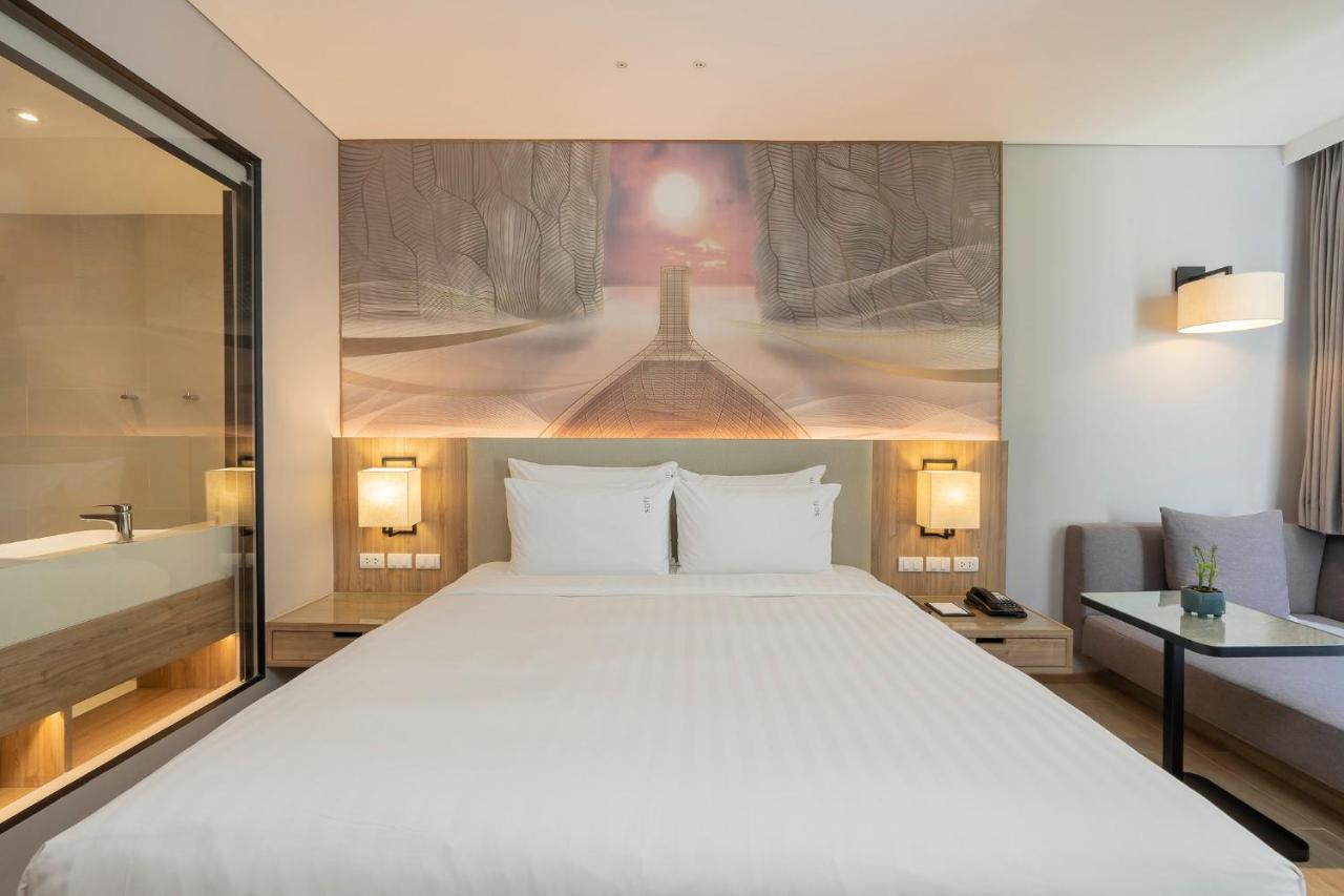 Standard Zimmer mit Kingsize-Bett, Balkon und Bergblick