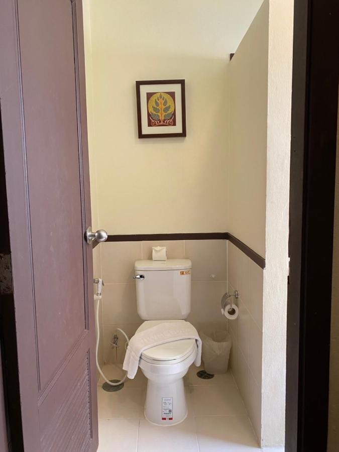 Courtyard Studio - Twin Bed