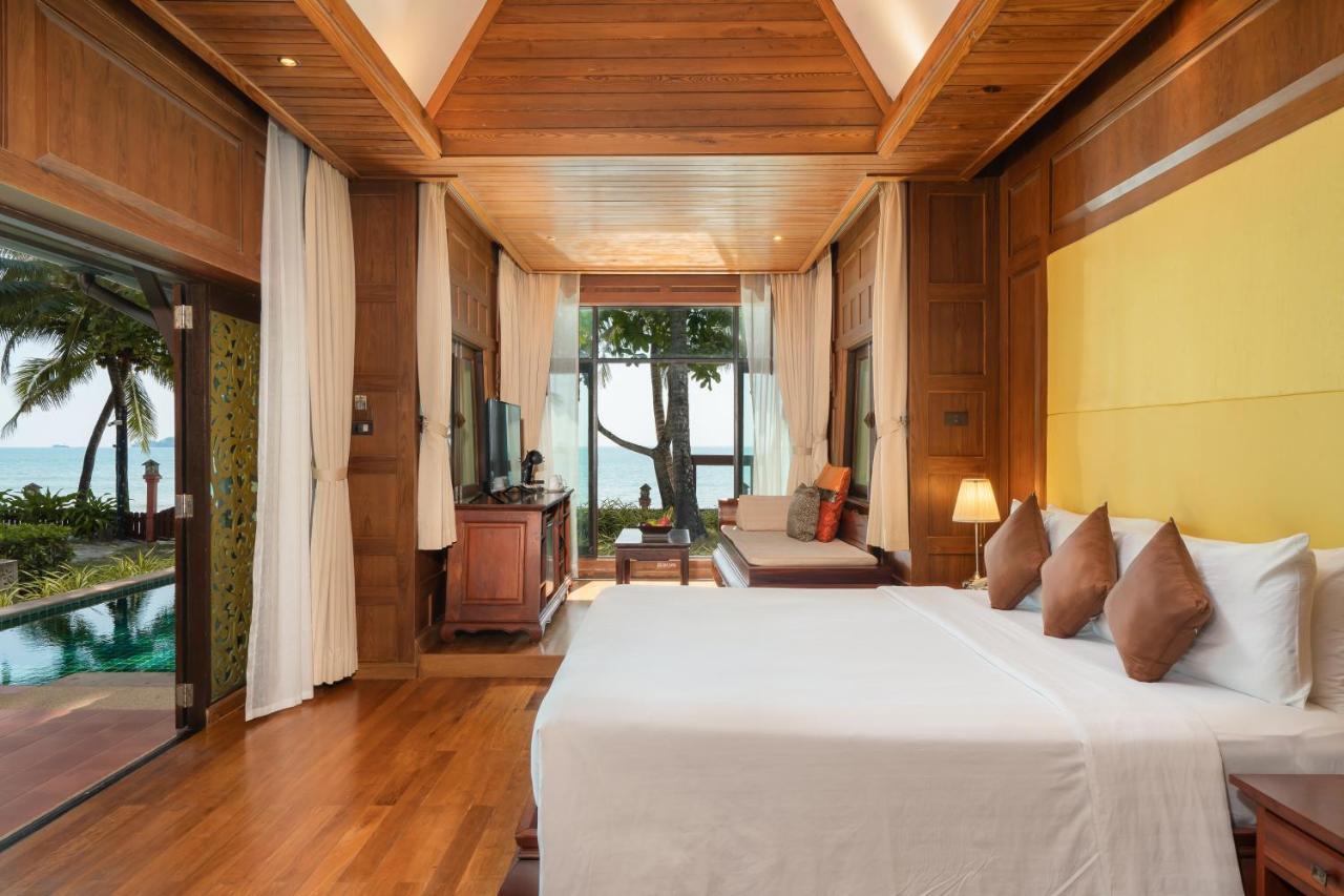 Beach Front Pool Villa