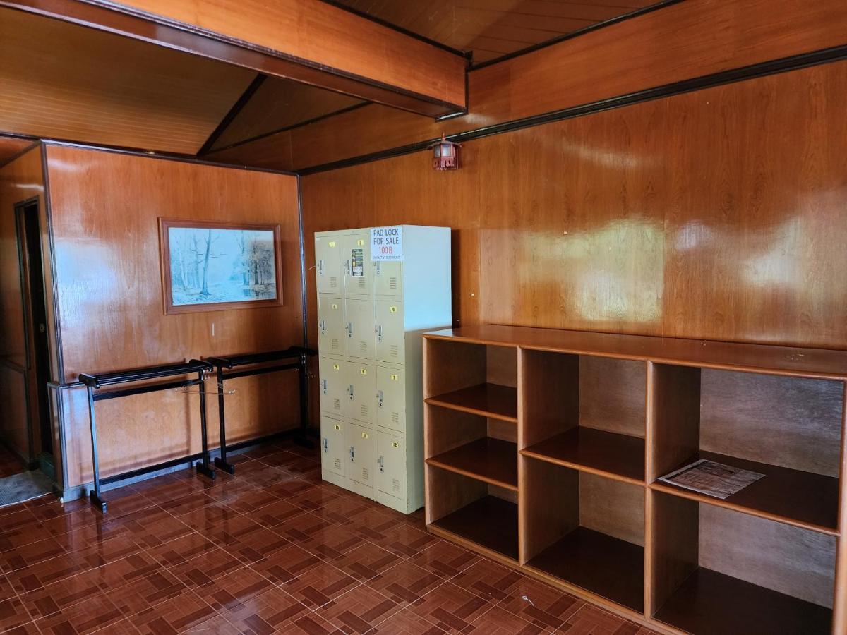 Bed 10-Bed Mixed Dormitory Room