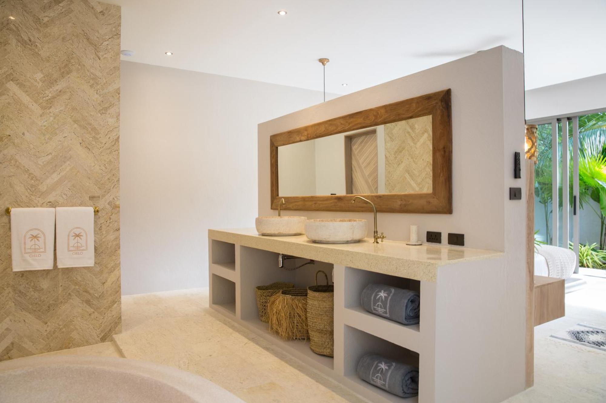Standard Suite