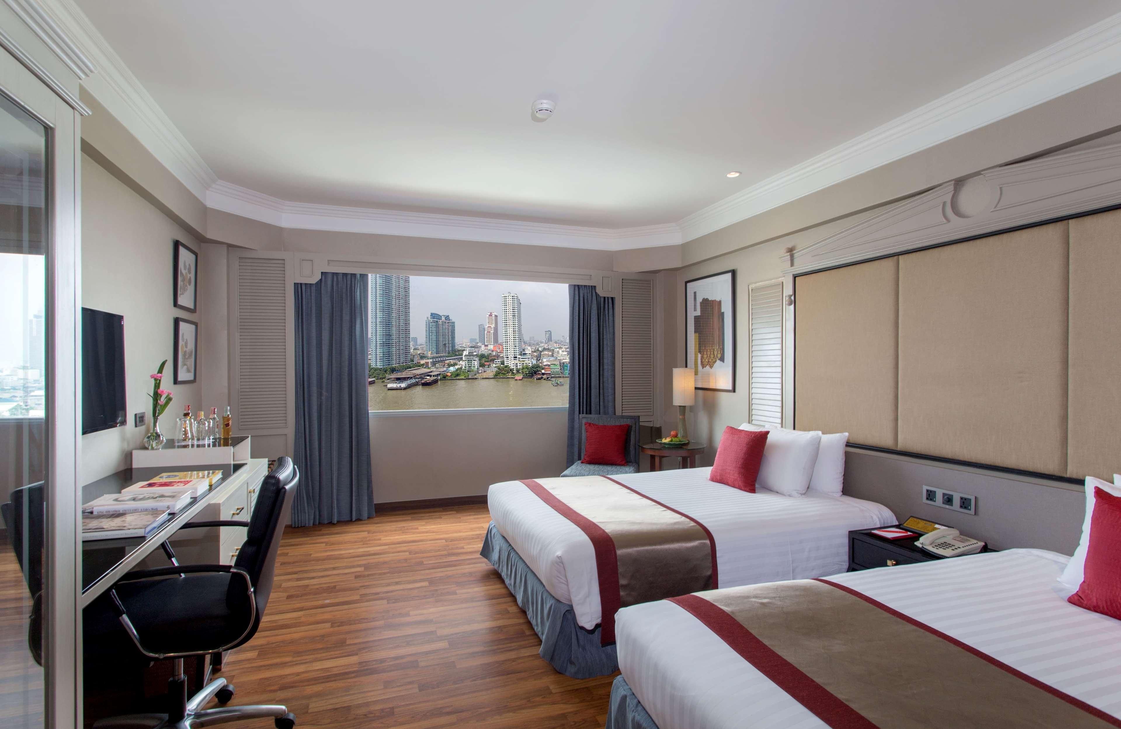Deluxe Zweibettzimmer mit Poolblick