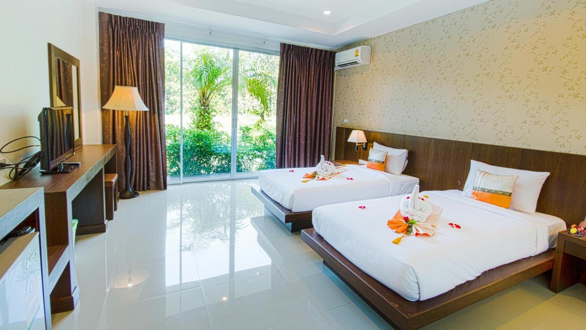 Superior Twin Room Garden View