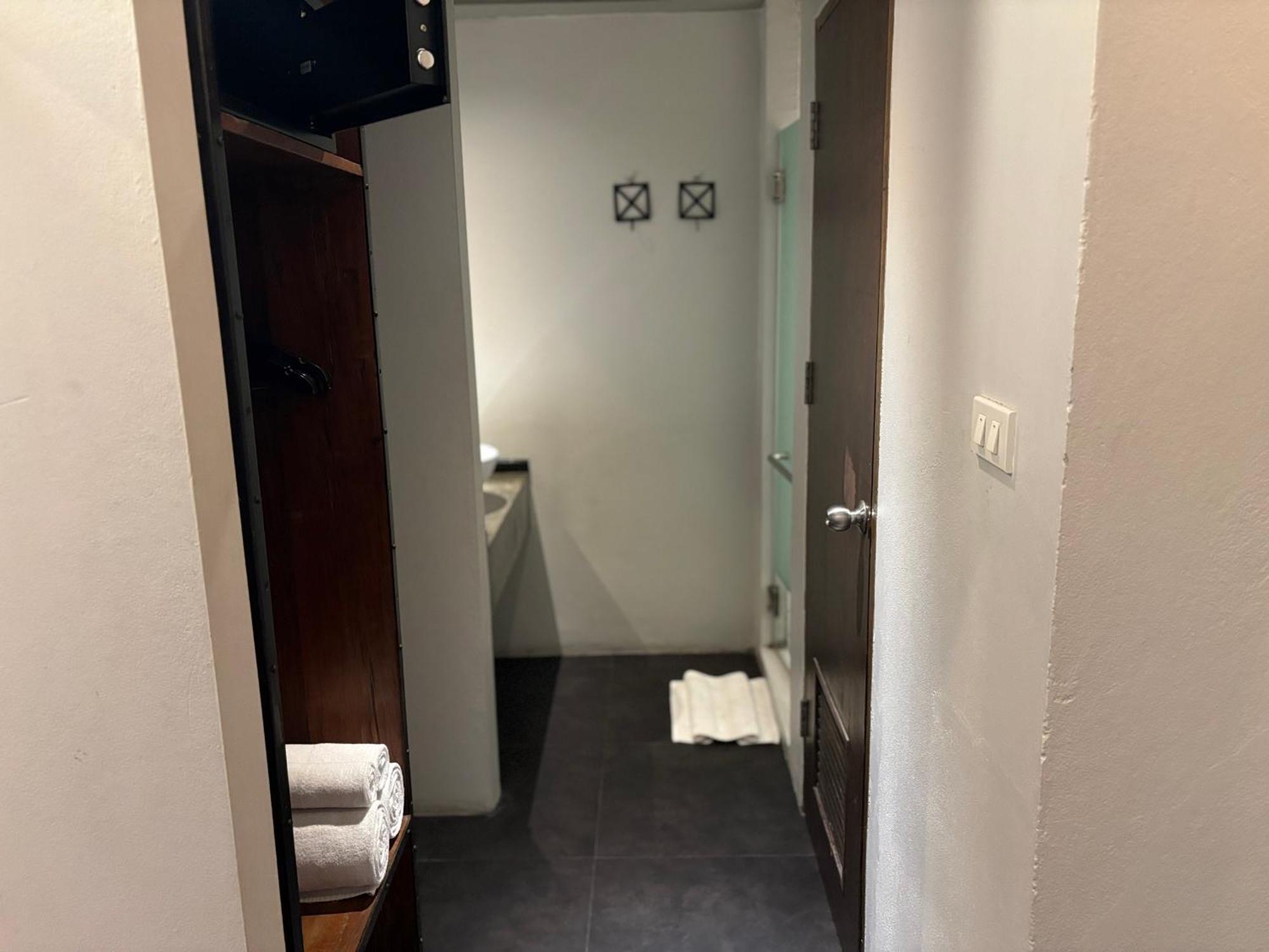 Superior Twin Room City View