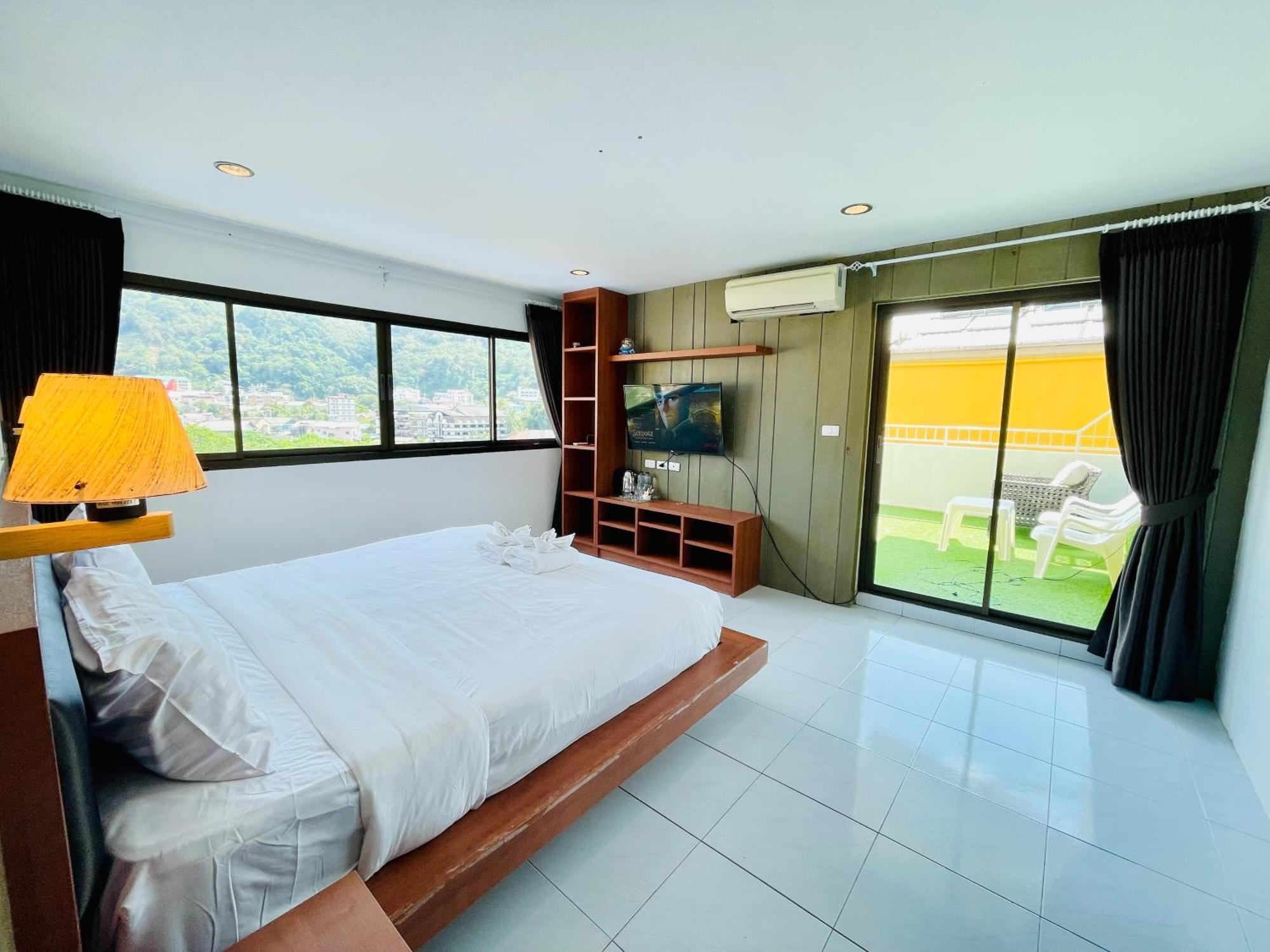 Suite Terrace,1531918255:JPEG