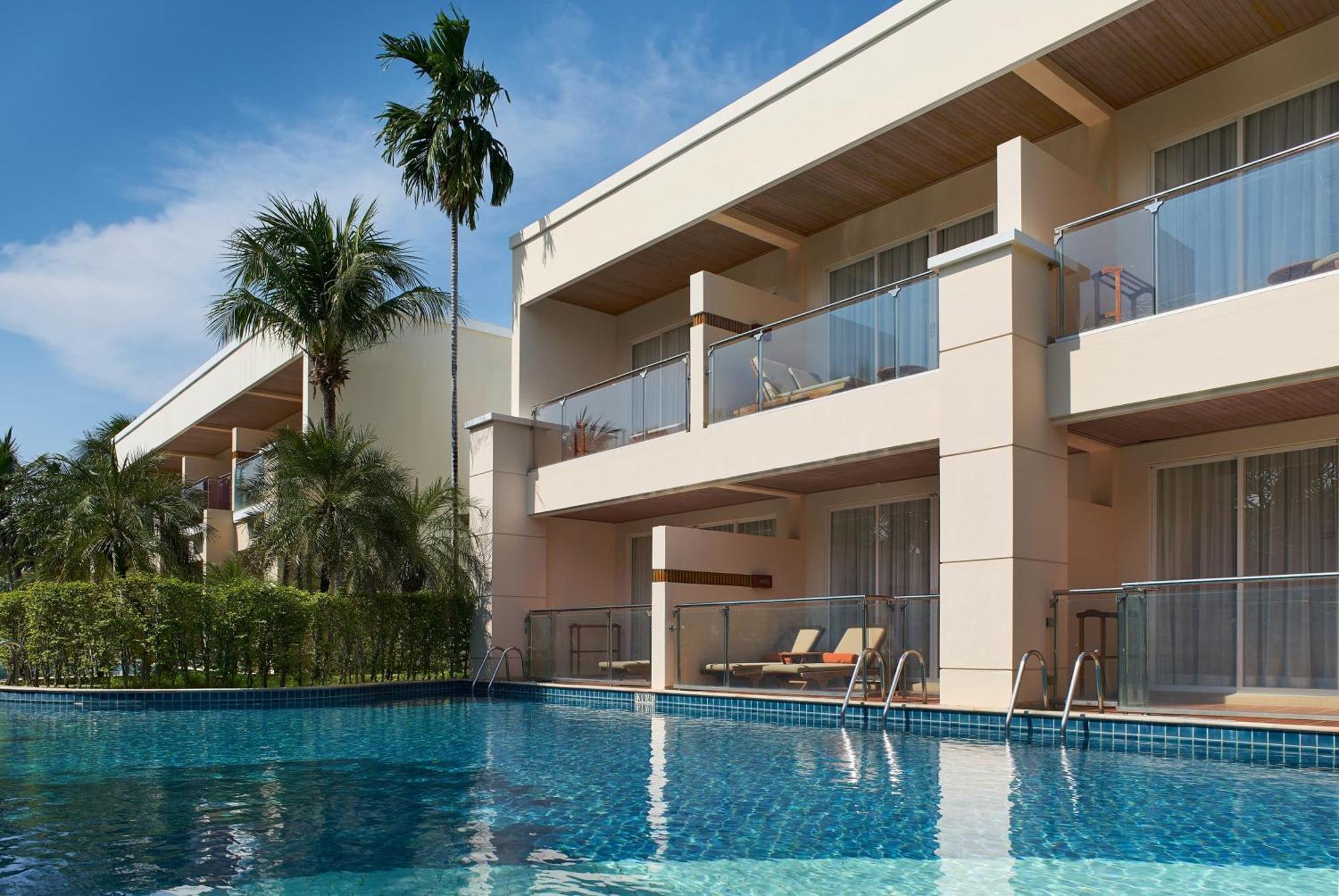 Lagoon View Suite, 1 Bedroom Suite, 1 King, Pool view