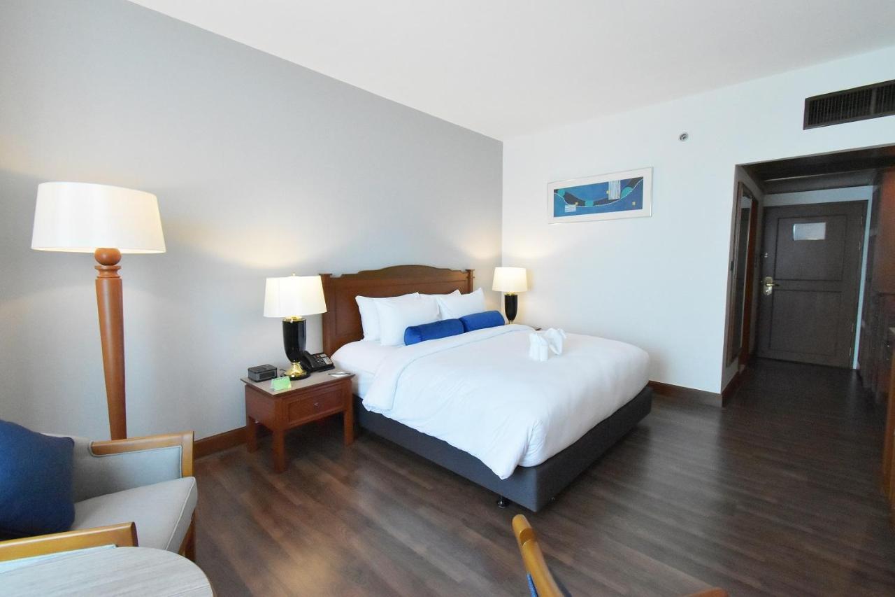 Sky View Premier Room